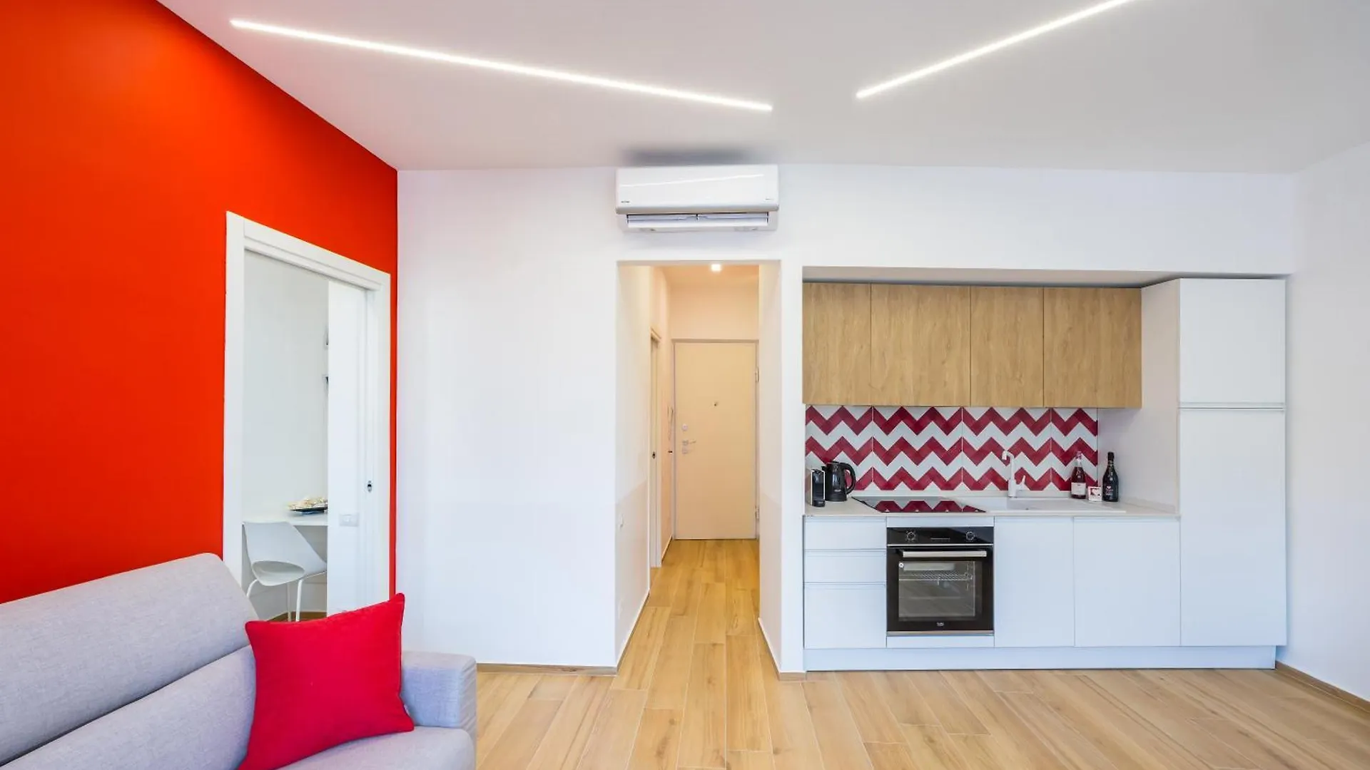 Apartment New Apt In The Heart Of Naples-Attwenty-One Coral