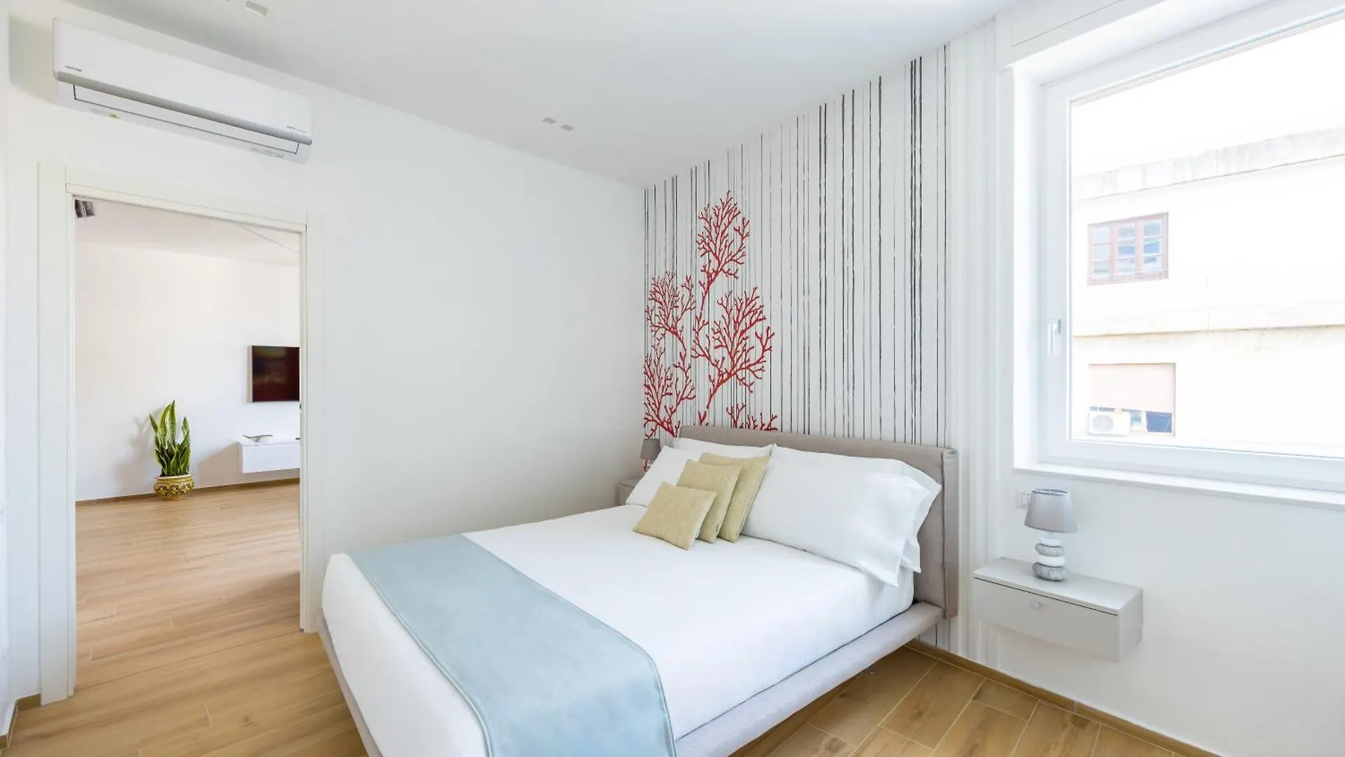 New Apt In The Heart Of Naples-Attwenty-One Coral Italy