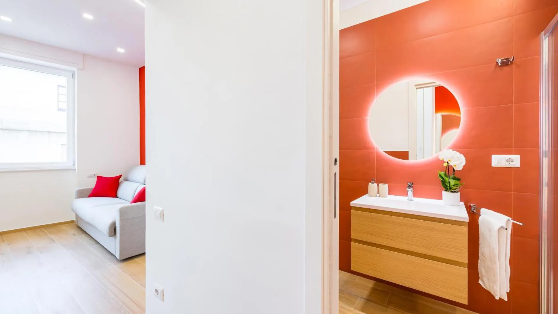 New Apt In The Heart Of Naples-Attwenty-One Coral Apartment Naples